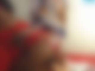 Live cam show with ROXYBAD - Average on chickslive.net