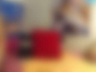 Live cam show with ROXYBAD - Butt Plug on Dolls Live
