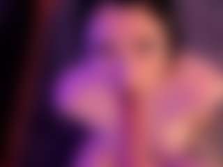 Live cam show with Mary-Lori - Shaved Pussy on slutload