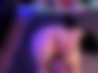 Live cam show with Mary-Lori - College on fapnchat