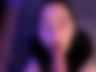 Live cam show with Mary-Lori - Brown Hair on livesuperchat.net