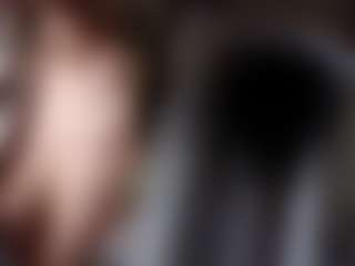 Live cam show with EloisCobane - Tittyfuck on CSO-WL