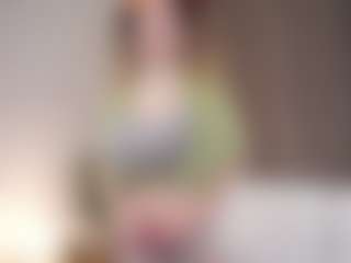 Live cam show with EloisCobane - Tittyfuck on Camsoda