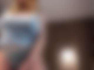 EloisCobane's Live Sex Cam Show