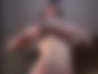 EloisCobane's Live Sex Cam Show