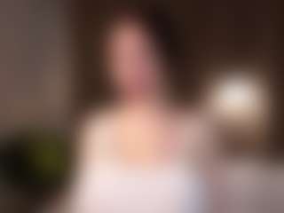 EloisCobane's Live Sex Cam Show