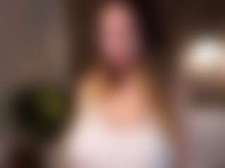 EloisCobane's Live Sex Cam Show