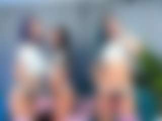 Rubi-18's Live Sex Cam Show
