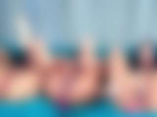 Rubi-18's Live Sex Cam Show