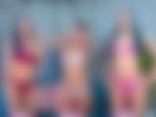 Rubi-18's Live Sex Cam Show