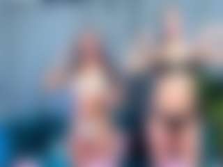Rubi-18's Live Sex Cam Show
