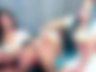 Rubi-18's Live Sex Cam Show