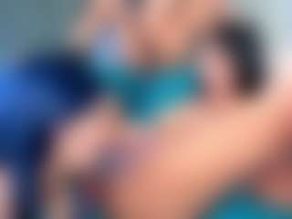 Rubi-18's Live Sex Cam Show