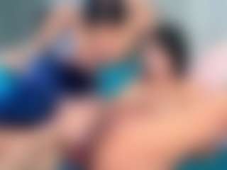 Rubi-18's Live Sex Cam Show
