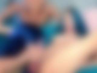 Rubi-18's Live Sex Cam Show