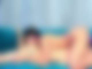 Rubi-18's Live Sex Cam Show