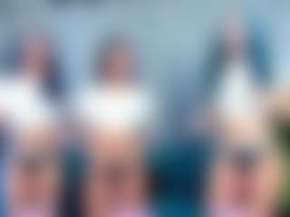 Rubi-18's Live Sex Cam Show