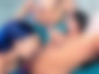 Rubi-18's Live Sex Cam Show