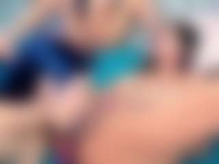 Rubi-18's Live Sex Cam Show