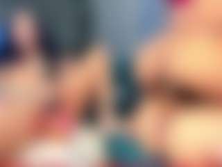 Rubi-18's Live Sex Cam Show