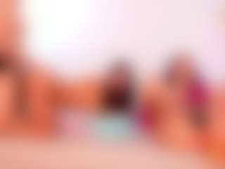 Rubi-18's Live Sex Cam Show