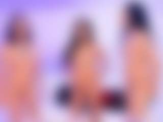 Live cam show with Rubi-18 - Brown Eyes Red Hair on livesexfox.com