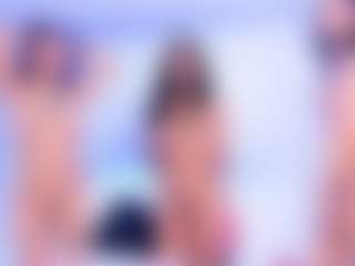 Rubi-18's Live Sex Cam Show