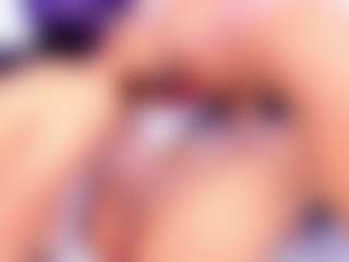 Rubi-18's Live Sex Cam Show