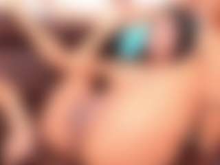 Live cam show with Rubi-18 - Brown Eyes on Camsoda