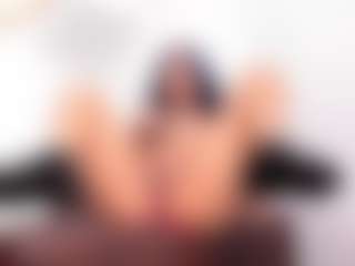Rubi-18's Live Sex Cam Show