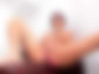 Rubi-18's Live Sex Cam Show