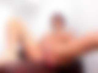 Rubi-18's Live Sex Cam Show