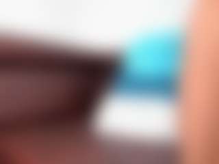 Rubi-18's Live Sex Cam Show