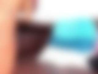 Rubi-18's Live Sex Cam Show