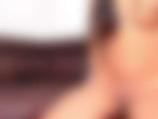 Rubi-18's Live Sex Cam Show