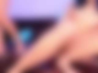 Rubi-18's Live Sex Cam Show