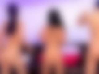 Rubi-18's Live Sex Cam Show