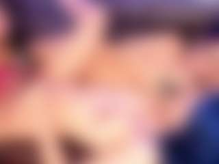 Rubi-18's Live Sex Cam Show