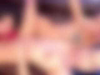 Rubi-18's Live Sex Cam Show