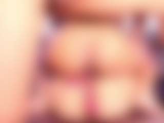 Rubi-18's Live Sex Cam Show