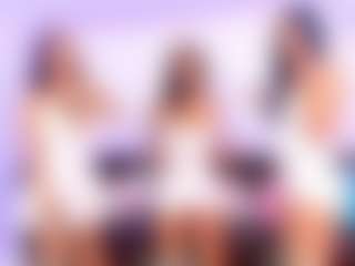 Rubi-18's Live Sex Cam Show