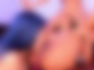 Rubi-18's Live Sex Cam Show