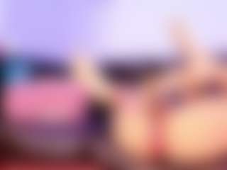 Rubi-18's Live Sex Cam Show