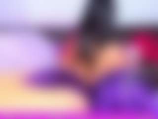 Rubi-18's Live Sex Cam Show