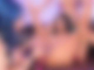Rubi-18's Live Sex Cam Show