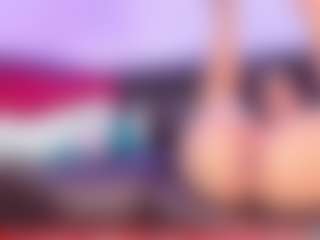Live cam show with Rubi-18 - Red Hair HD on Camsoda