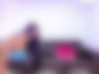 Rubi-18's Live Sex Cam Show