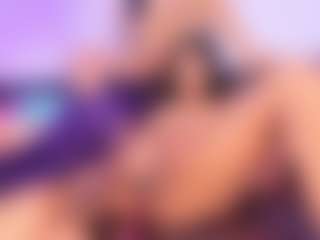 Rubi-18's Live Sex Cam Show