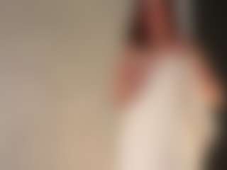 Live cam show with KatrinaBellman - Facial on Milfs Live