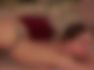 Live cam show with KatrinaBellman - Facial on Milfs Live